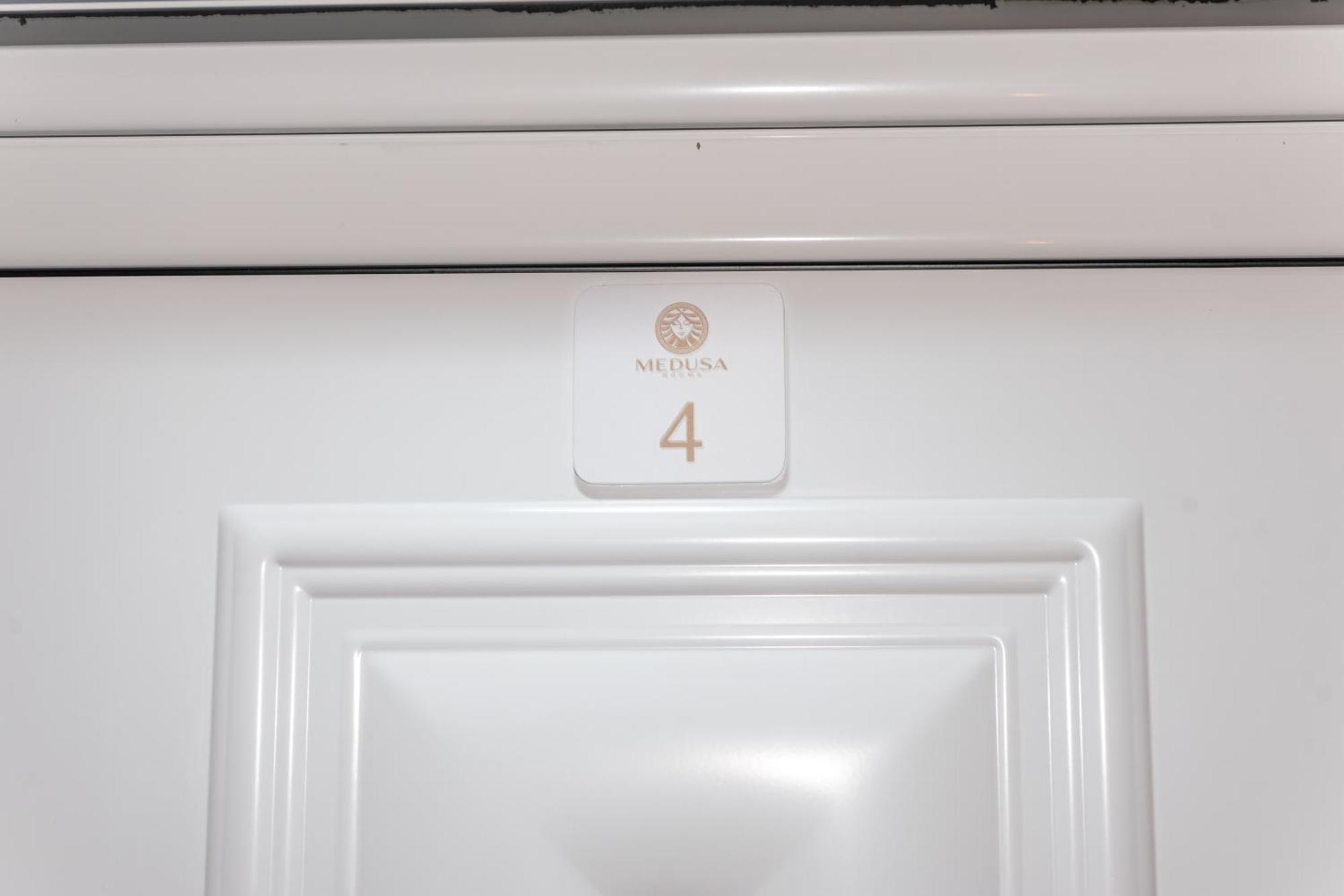 Medusa Rooms Kallithea  Ngoại thất bức ảnh
